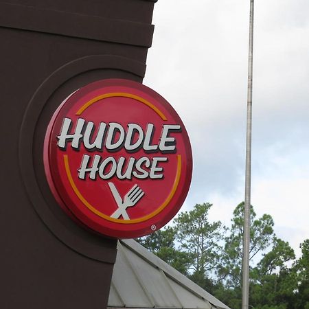 Travelodge By Wyndham Walterboro Exterior foto
